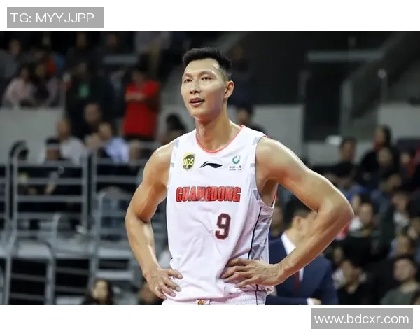 易建联当选CBA赛季MVP，创历史新纪录成为CBA界新宠